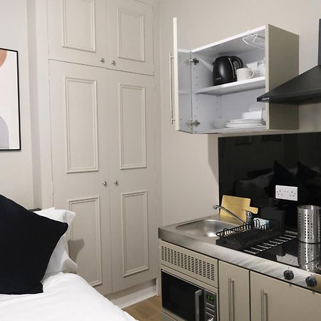 Stylish Studio Apartments, Willesden ลอนดอน ภายนอก รูปภาพ