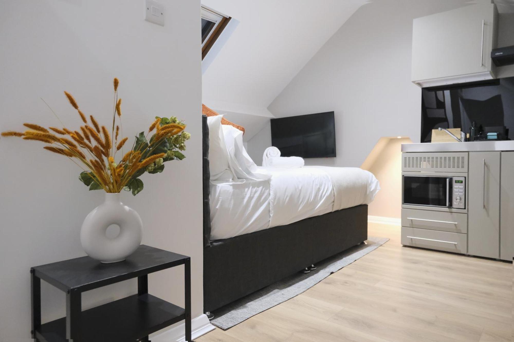 Stylish Studio Apartments, Willesden ลอนดอน ภายนอก รูปภาพ