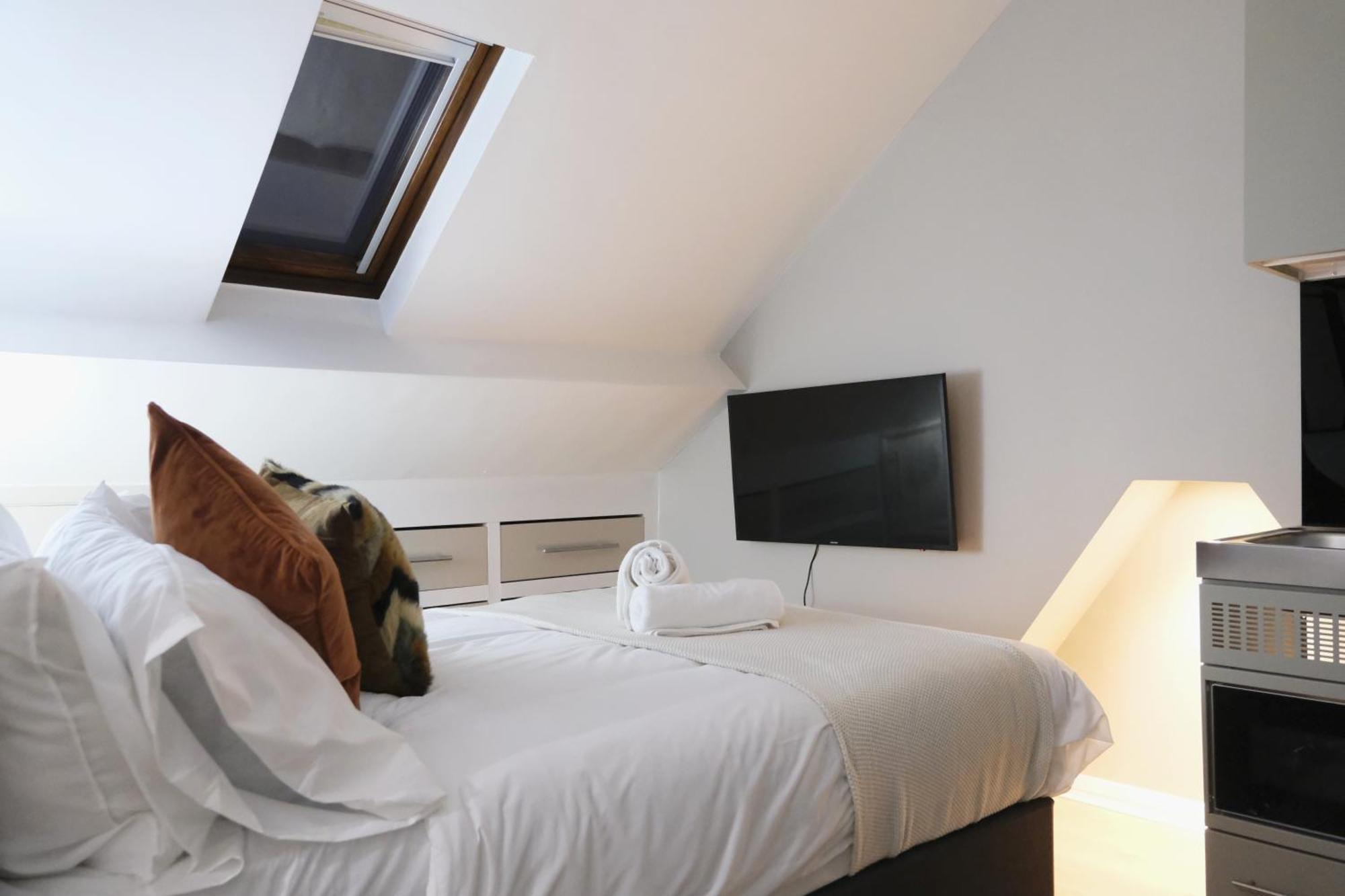 Stylish Studio Apartments, Willesden ลอนดอน ภายนอก รูปภาพ